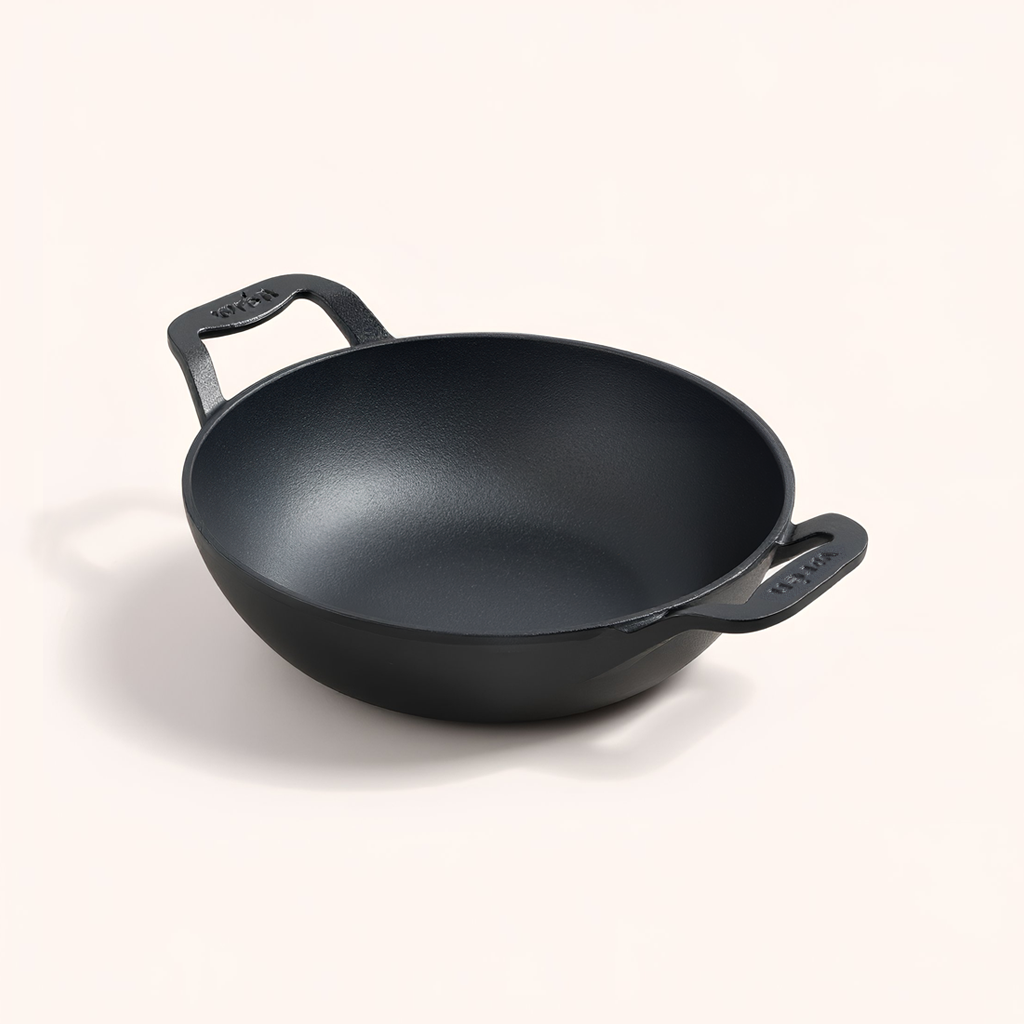 Cast iron cookware Singapore - wok with ergonomic handles
